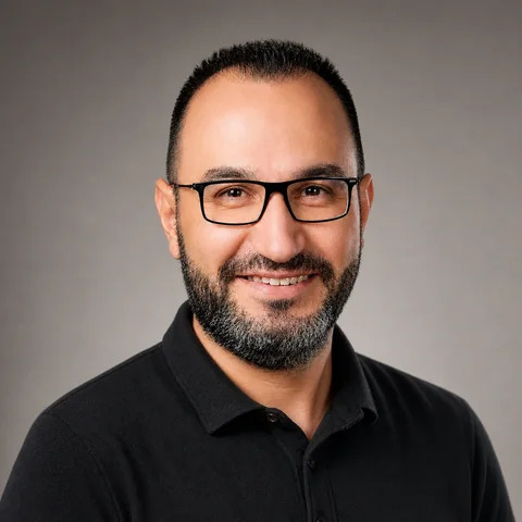 Portrait of Abdulaziz Abu Dhair